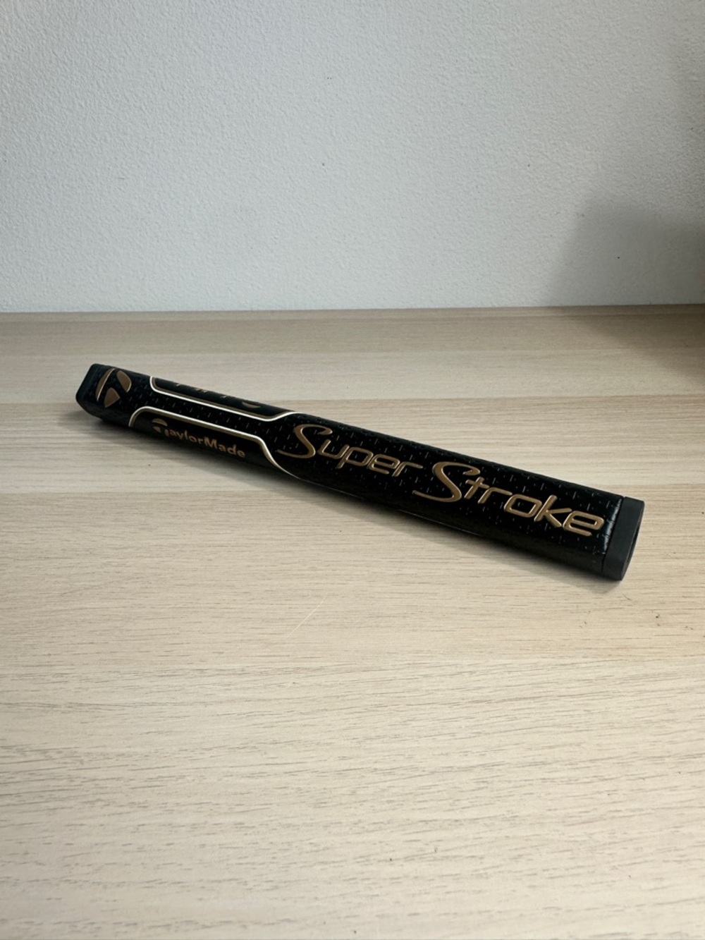 SuperStroke x TaylorMade Pistol GTR 1.0  Black/Gold